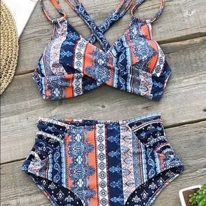 Cupshe M high waisted bikini. New with tags!